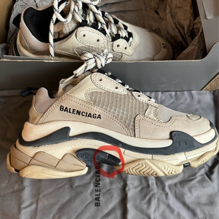 BALENCIAGA Triple s 37碼-6