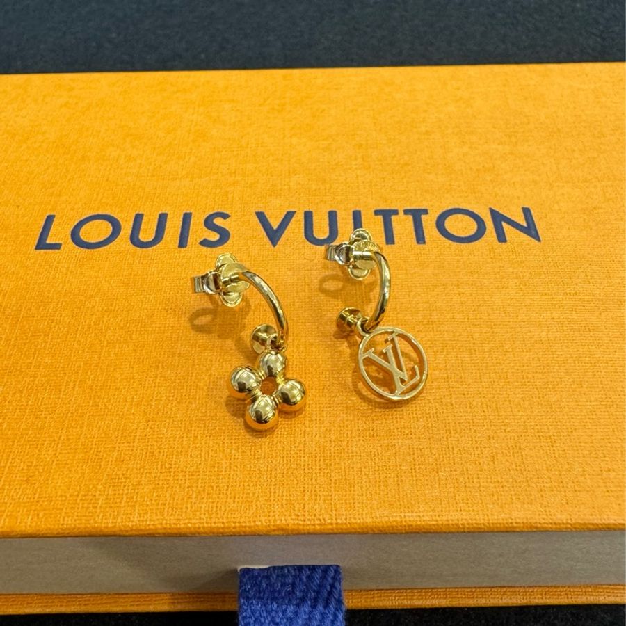 LV 耳環耳針小花logo M64859 二手-4