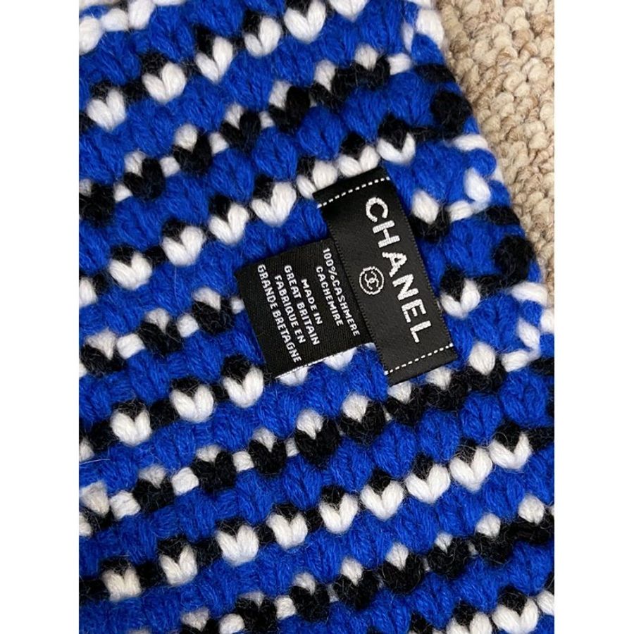CHANEL 寶藍三色粗針織羊絨圍巾 /厚款cashmere-6