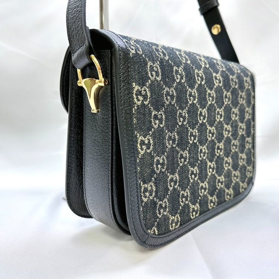 GUCCI 1955 Horsebit單寧黑馬銜扣肩揹包-5