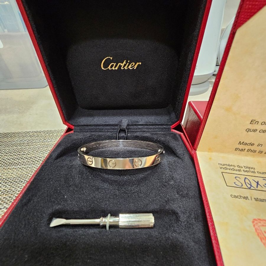 Cartier 白K金Love手環(*寬版16號)-14