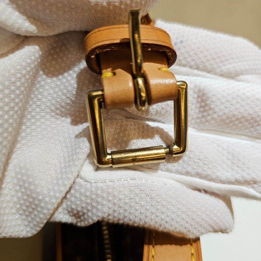 LV Vintage可頌包.半月包LV Remix
Croissant MM-11
