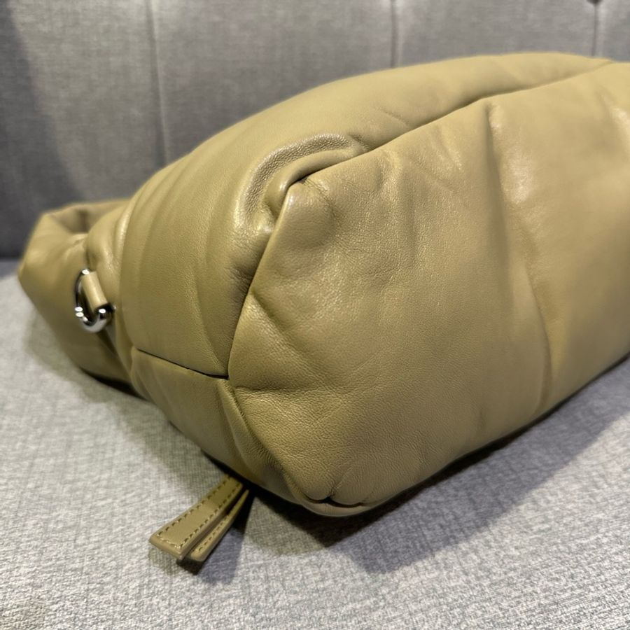 LOEWE Puzzle Puffer-13