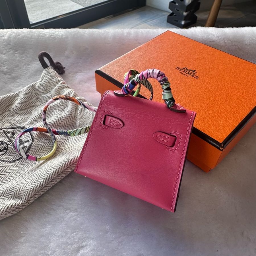 Hermes Kelly Twilly Bag 拼色迷你凱莉包吊飾(唇膏粉/古典玫瑰粉)-2