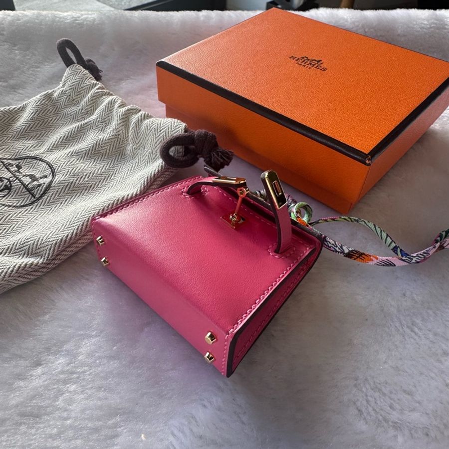 Hermes Kelly Twilly Bag 拼色迷你凱莉包吊飾(唇膏粉/古典玫瑰粉)-3
