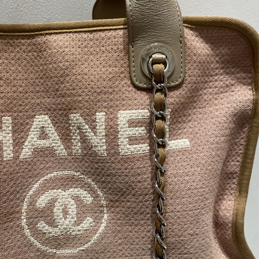 香奈兒Chanel肩背海灘保齡包 奶茶色 正常使用痕跡確定之後再下單喔-4