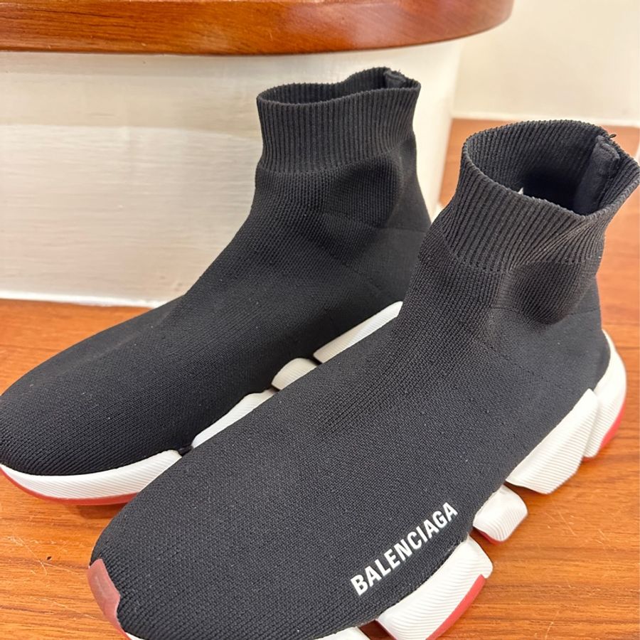 BALENCIAGA 黑白LOGO襪套鞋39-0
