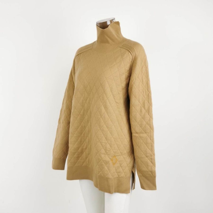 Burberry 羊毛純色菱格絎縫高領毛衣M碼-1