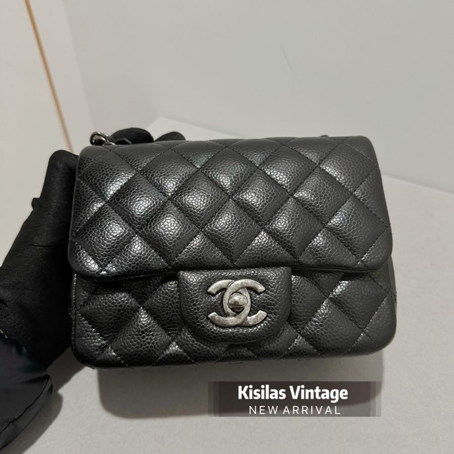 Chanel Caviar 17cm 方胖銀扣-0