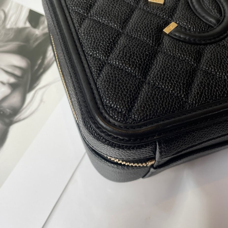 Chanel Vanity Case黑荔枝皮 21cm-9