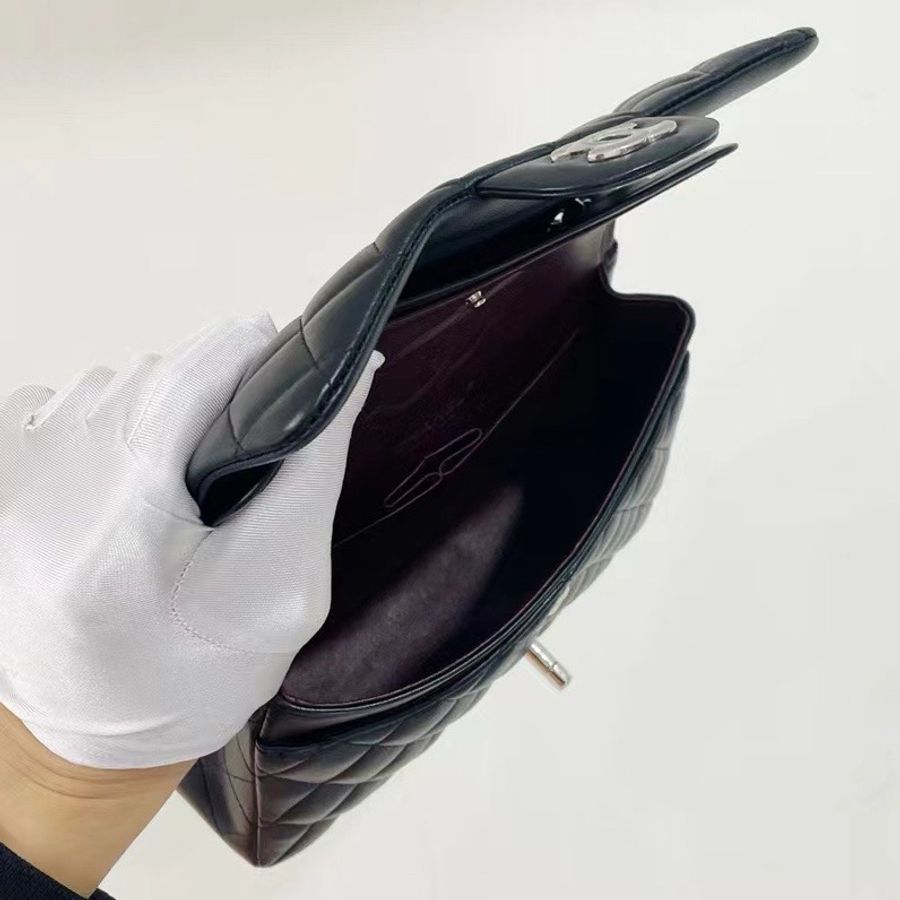 Chanel Lambskin CF23 銀扣-5