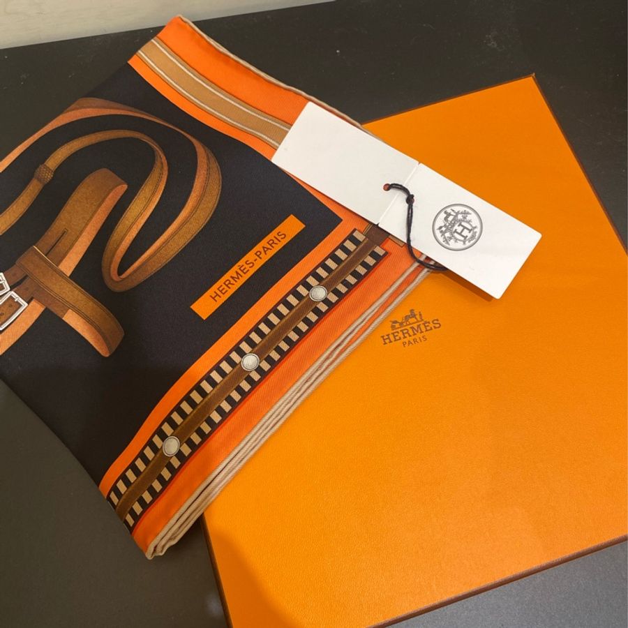 Hermes Lettres Equestre 90方巾-4