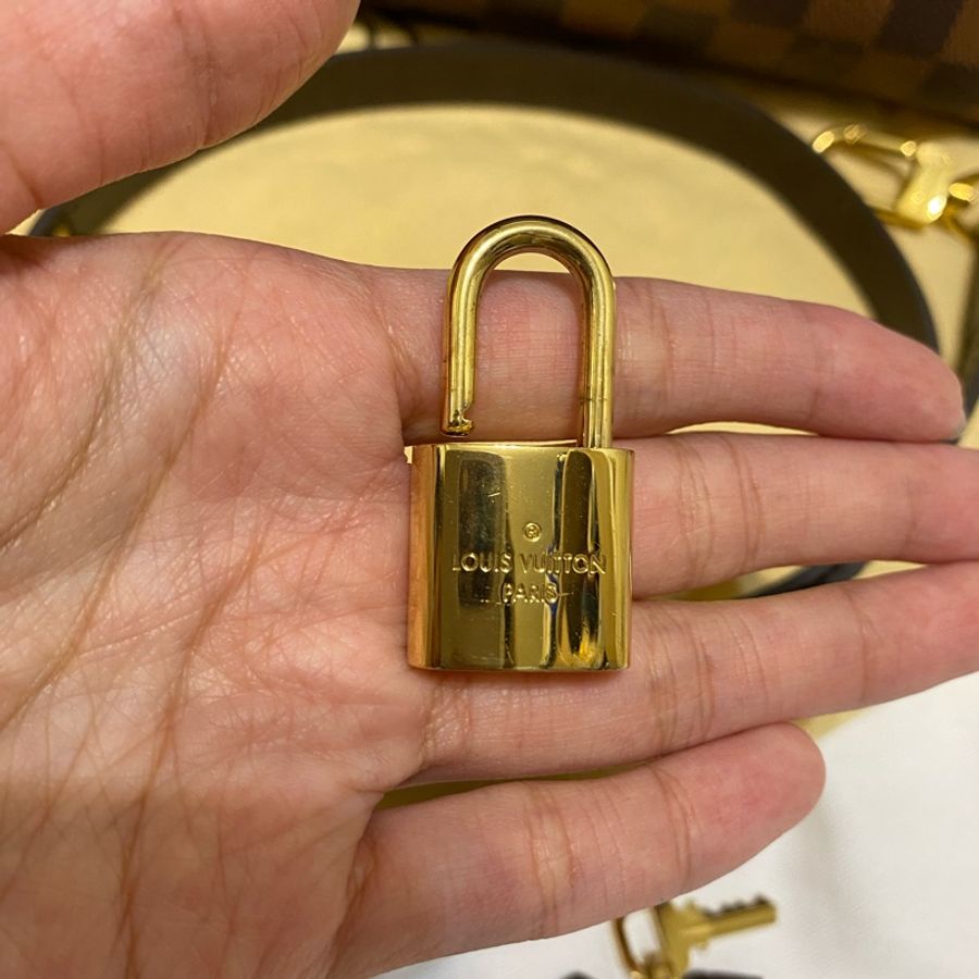 LV 棋盤格手提包 有背帶可肩背-30