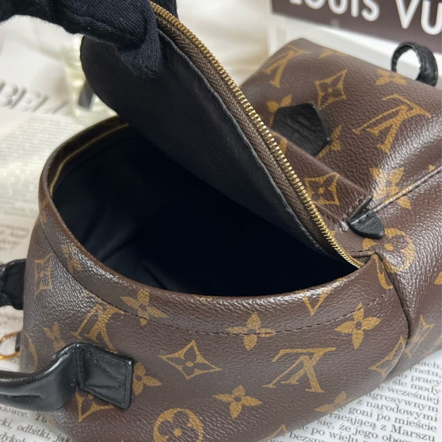 LV mini 後背包 小書包《台灣購證》-15