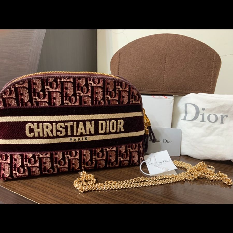 閒置品未使用 刺繡款Christian Dior 迪奧 手拿包 斜背包 側背包 經典標誌 老花 絨毛 化妝包 已改斜背 附贈內瞻包-0