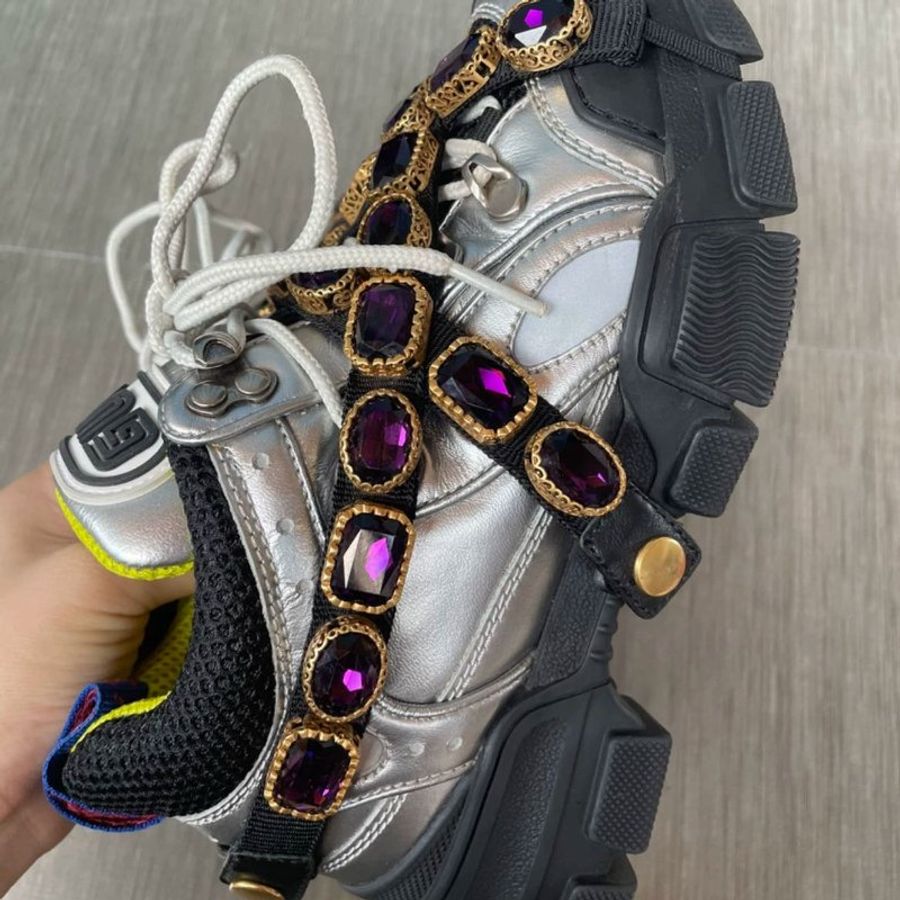 Gucci 鑽扣鞋運動鞋 34.5號 很新 專櫃單單鑽石鍊條都要一萬八 這雙原價近五萬-3
