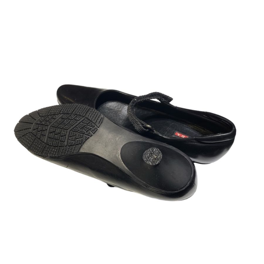 PRADA 皮革低跟鞋 魔鬼粘鞋帶 包鞋 女鞋 （黑色）Size: 38-8
