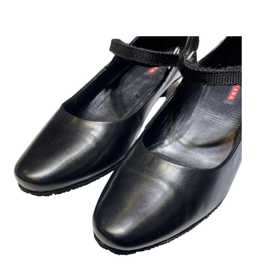 PRADA 皮革低跟鞋 魔鬼粘鞋帶 包鞋 女鞋 （黑色）Size: 38-10