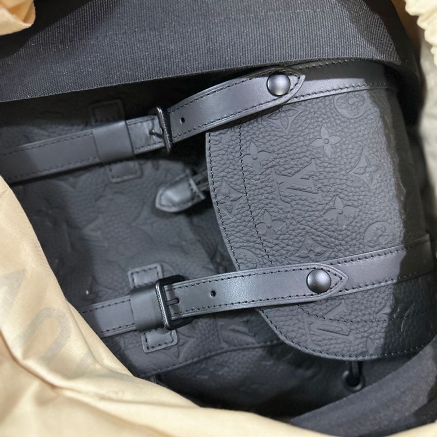 LV Christopher PM Monogram Taurillon 皮革-5