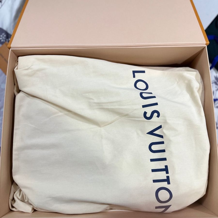 LV Christopher PM Monogram Taurillon 皮革-6
