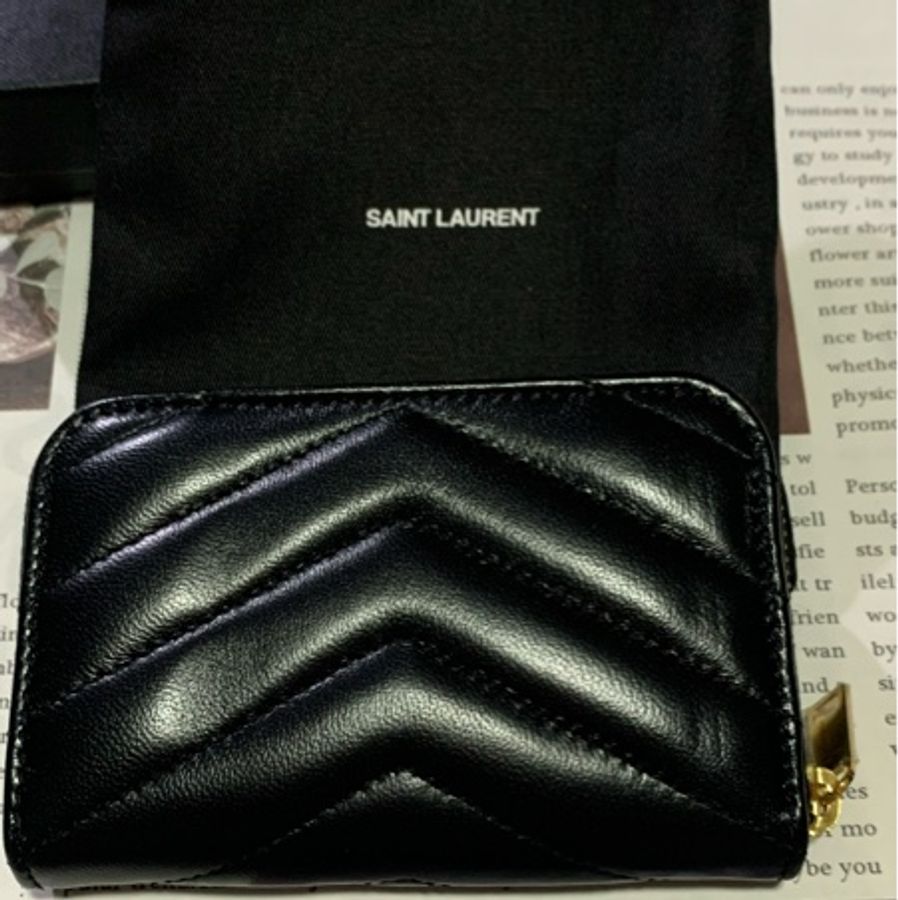 YSL CASSANDRE MATELASSÉ絎縫小羊皮零錢卡套錢包(黑金)-9