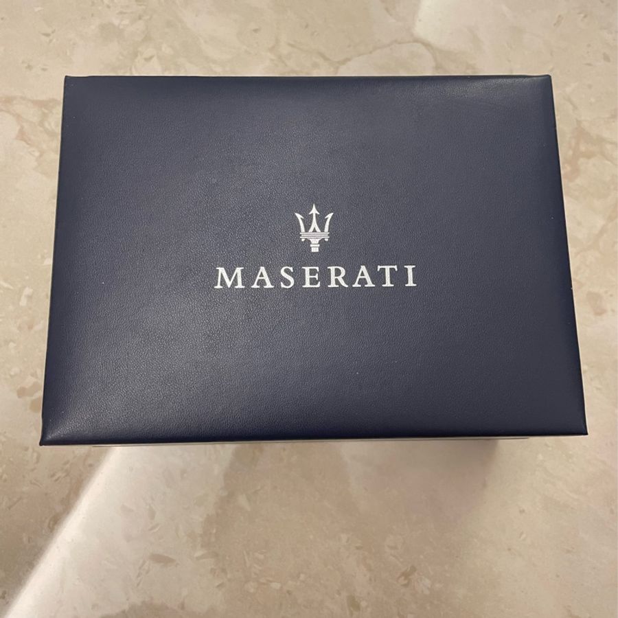 Maserati 玛萨拉蒂V8光動能錶-3