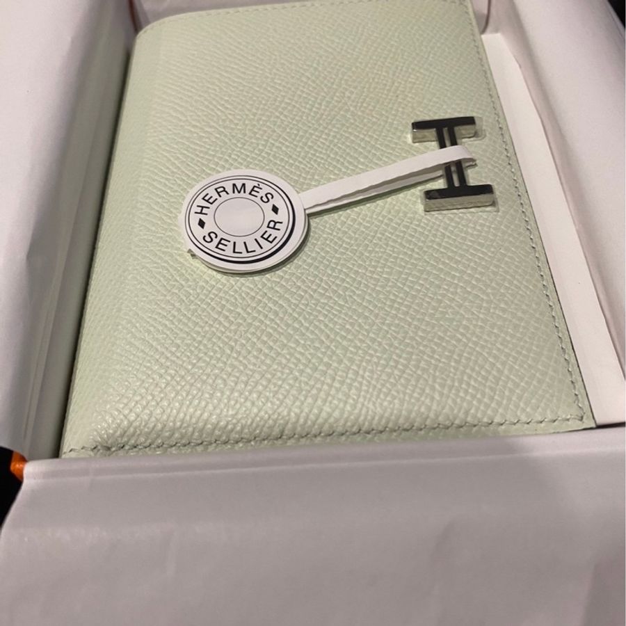 全新Hermes BEARN氣泡綠 短夾 發財錢包-0