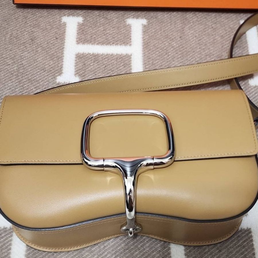 Hermès Della Cavalleria élan 新寬屁股包-8