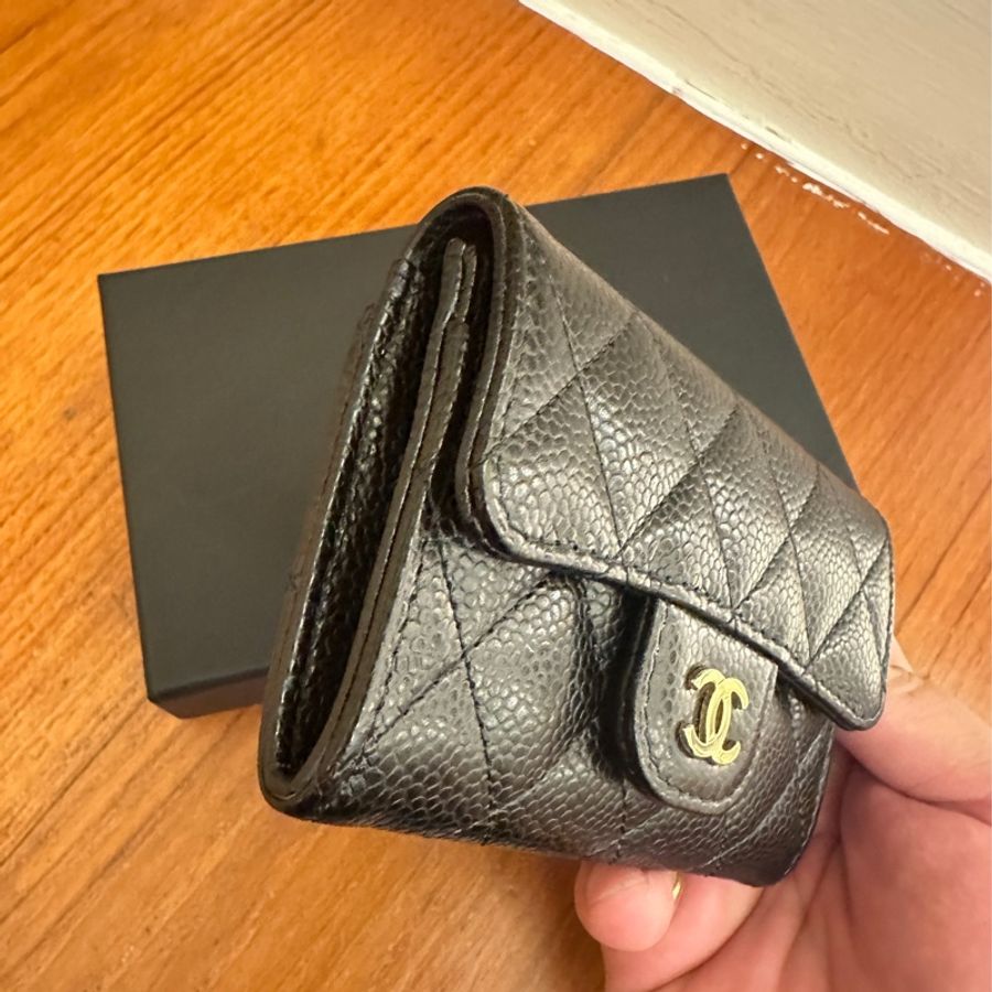 CHANEL 黑荔枝金雙C釦式卡片零錢包-1