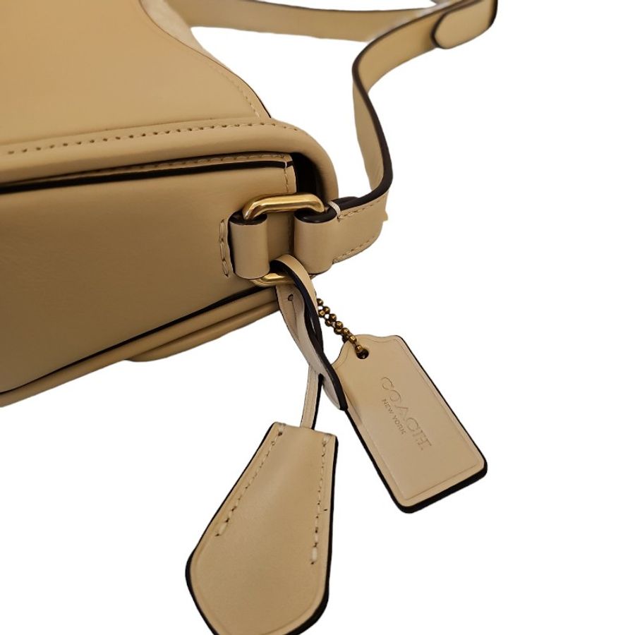Coach studio (全新) 緹花復古c logo內麂皮小方包 冰川白-16
