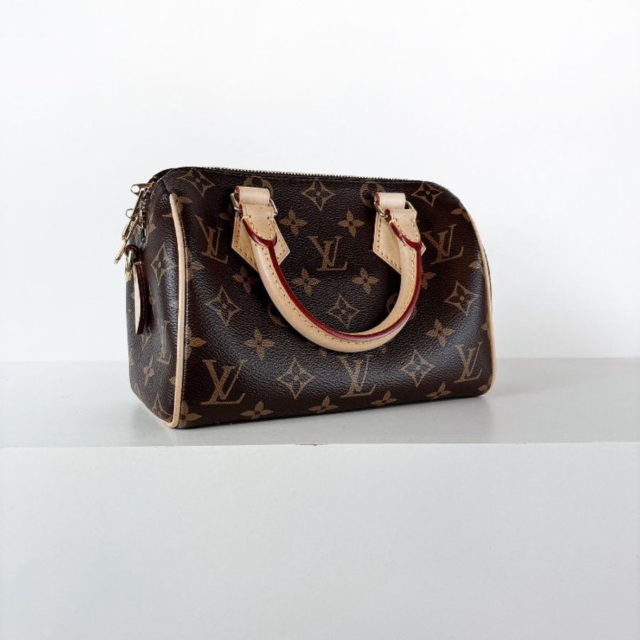 Lv Speedy 20 新款 奶茶色背帶-8