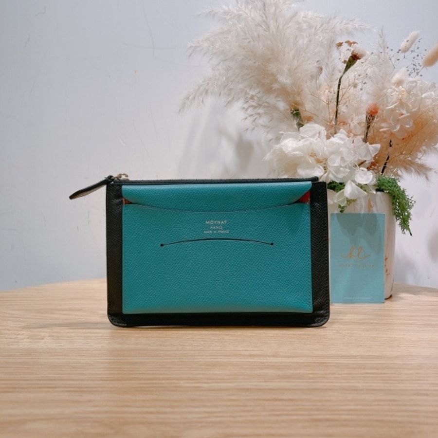 Moynat 摩奈拉鍊手拿包採用經典 Trousse Enveloppe Pouch MM-0