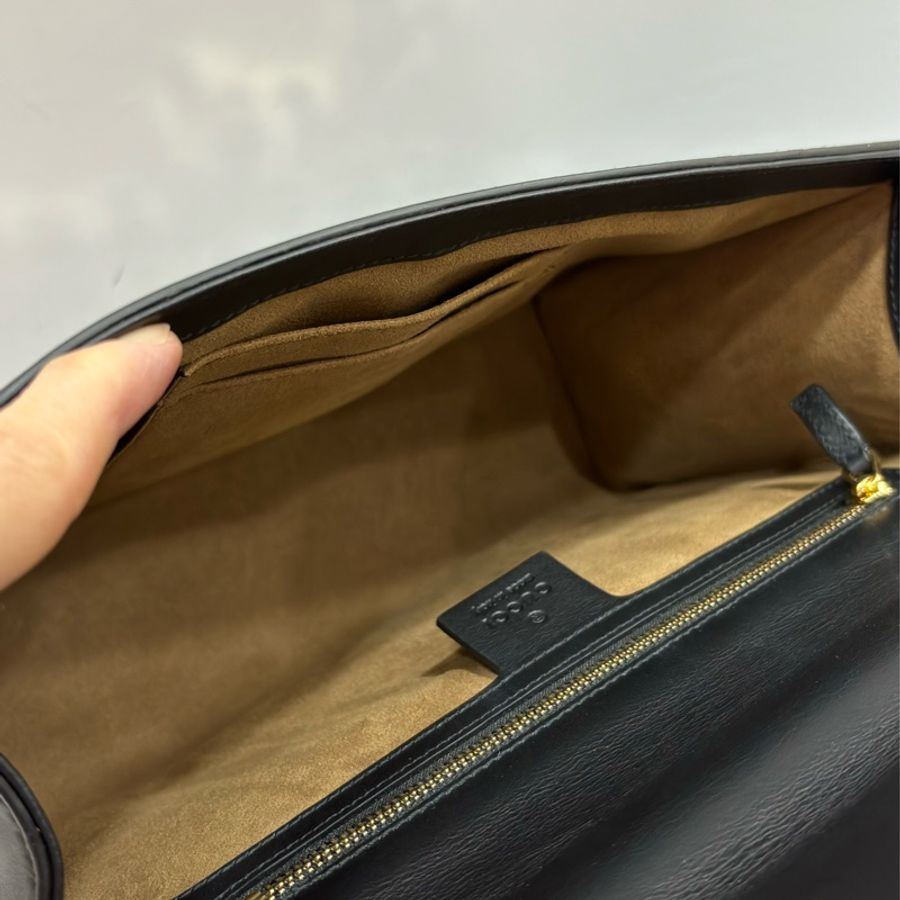 GUCCI 409486 黑色 金釦 鎖頭 Lock 肩背包-9