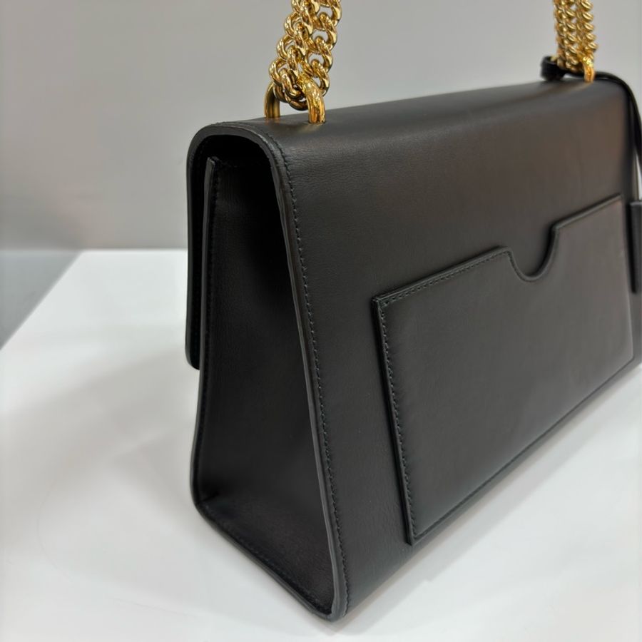 GUCCI 409486 黑色 金釦 鎖頭 Lock 肩背包-11
