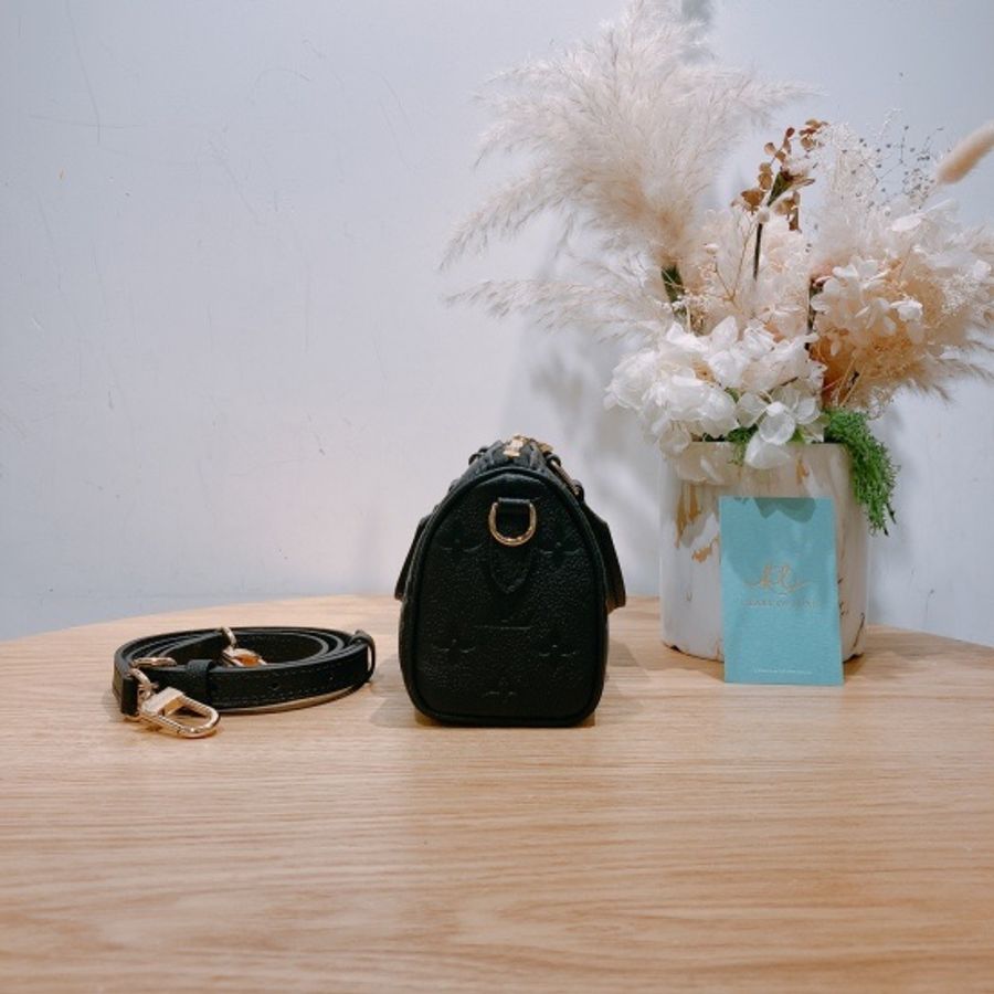 Louis Vuitton 路易威登金扣手挽肩背兩用袋黑色 Nano Speedy Monogram Empreinte Leather-1