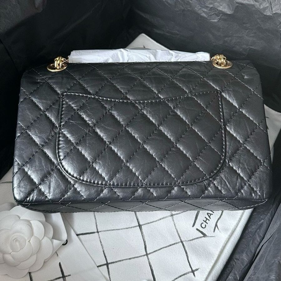 Chanel 2.55黑金牛皮small size-1