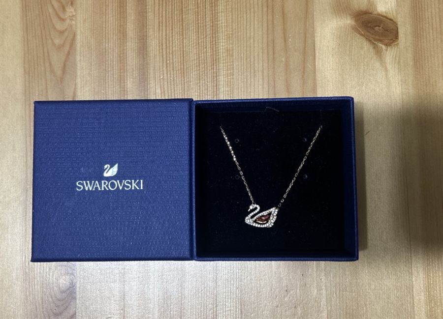 SWAROVSKI Dancing Swan項鍊-3