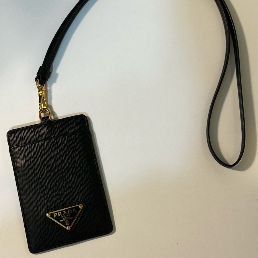 Prada Saffiano證件夾-3