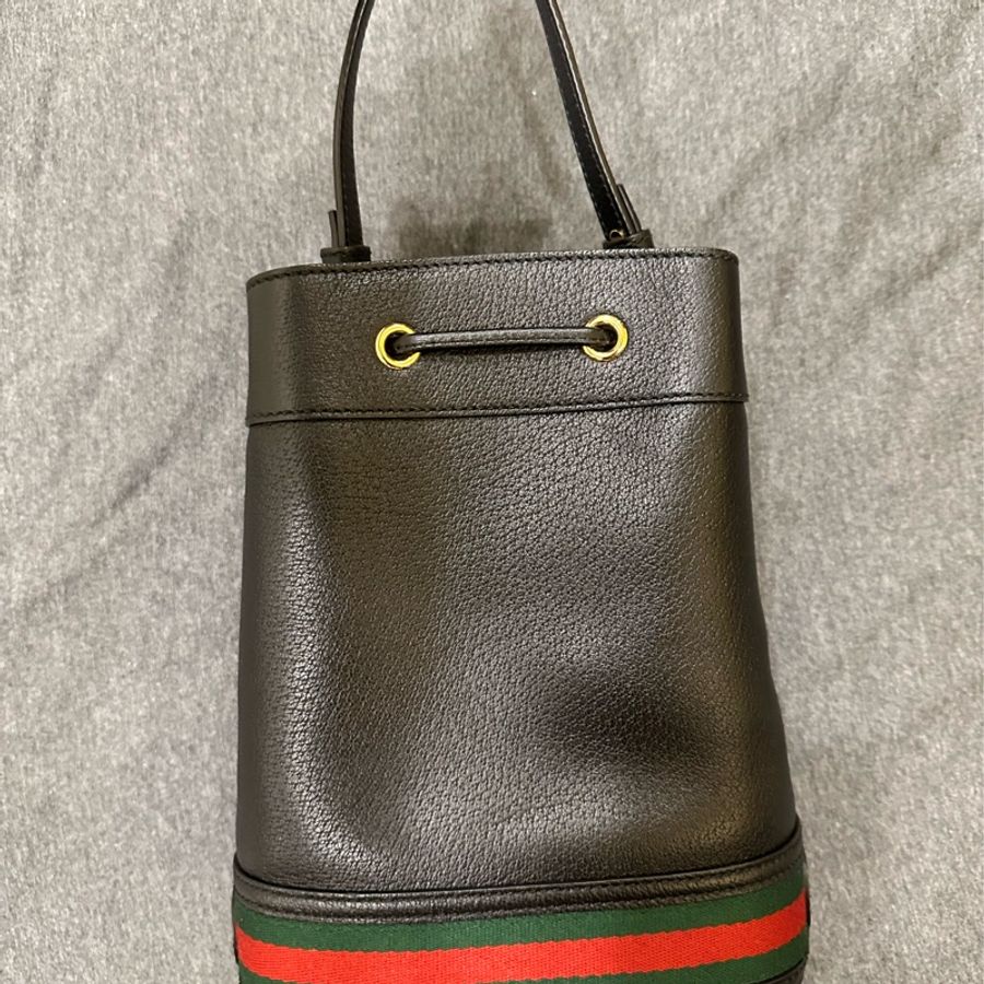 已售出【GUCCI 古馳】GUCCI OPHIDIA雙G金屬 LOGO綠紅綠織帶牛皮束口斜背水桶包(小/黑)-16