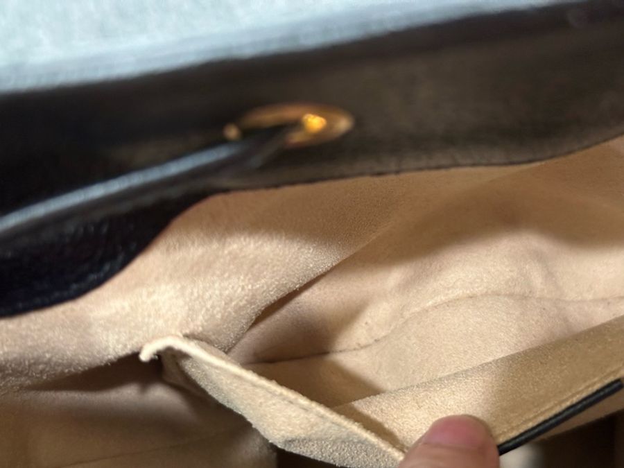 已售出【GUCCI 古馳】GUCCI OPHIDIA雙G金屬 LOGO綠紅綠織帶牛皮束口斜背水桶包(小/黑)-21