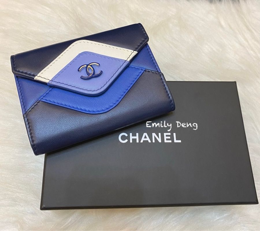 Chanel 藍色拼接雙層卡包-1