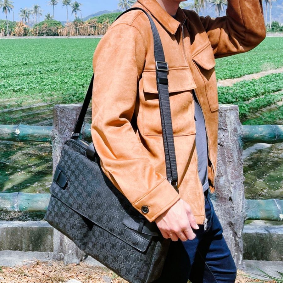 Dunhill 肩背包-4
