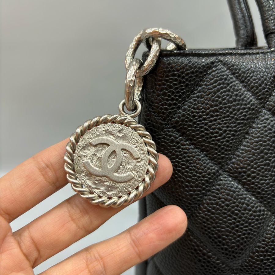 CHANEL 1804 黑色 荔枝皮 銀釦 金幣包 手提包 Vintage-2