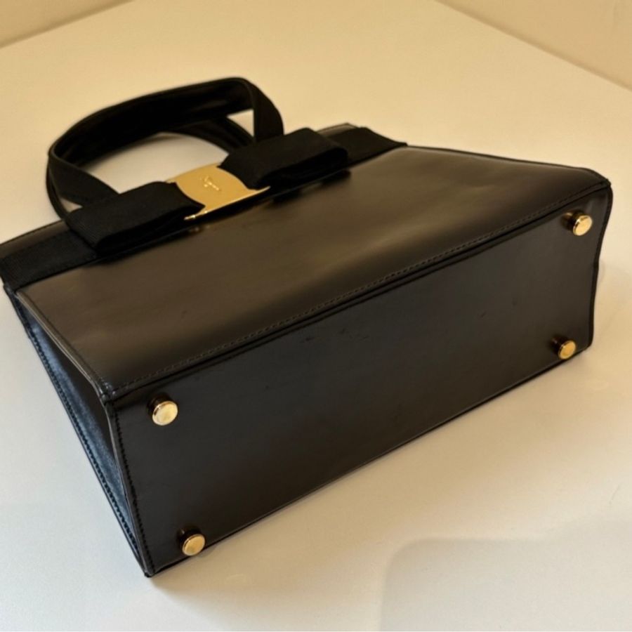 Ferragamo蝴蝶結經典牛皮手提包-8