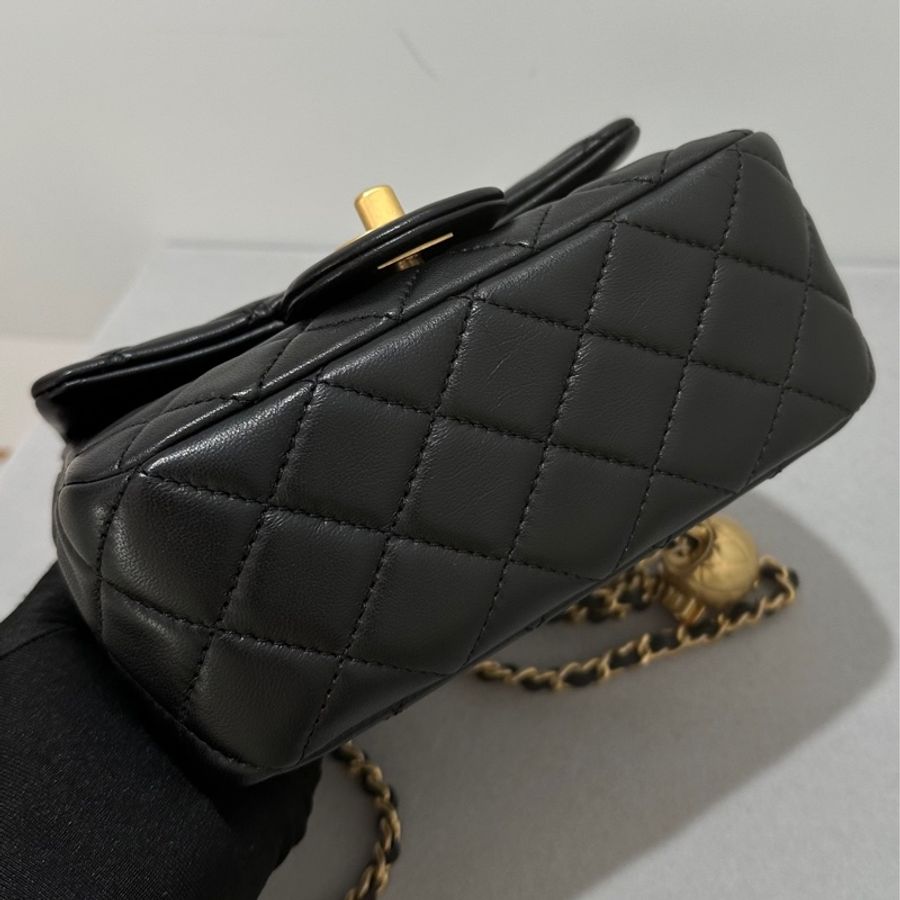 Chanel Lambskin 17cm 金球-2