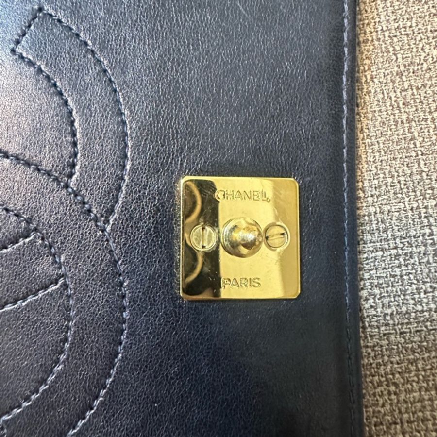 Vintage Chanel 黑金羊包-15
