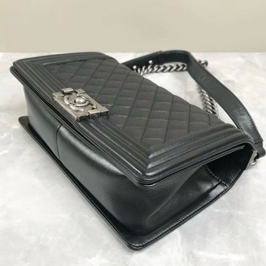 Chanel Leboy 25cm 小牛皮銀-4