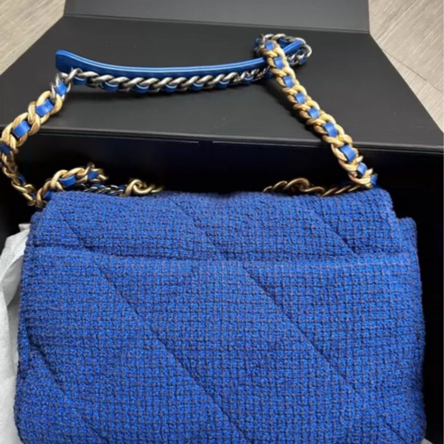 Chanel 19bag寶藍色 菱格鏈條包 31開 尺寸30×21×8.5cm,配件防塵袋,原盒子 98成新 誠可議-3