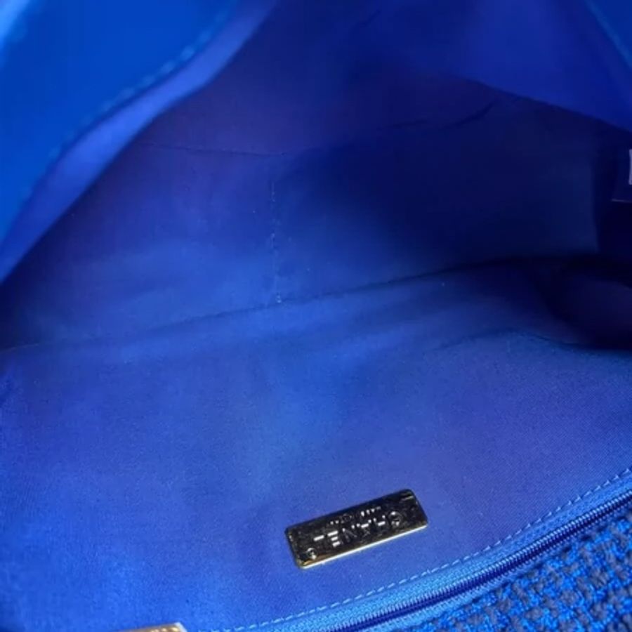 Chanel 19bag寶藍色 菱格鏈條包 31開 尺寸30×21×8.5cm,配件防塵袋,原盒子 98成新 誠可議-5