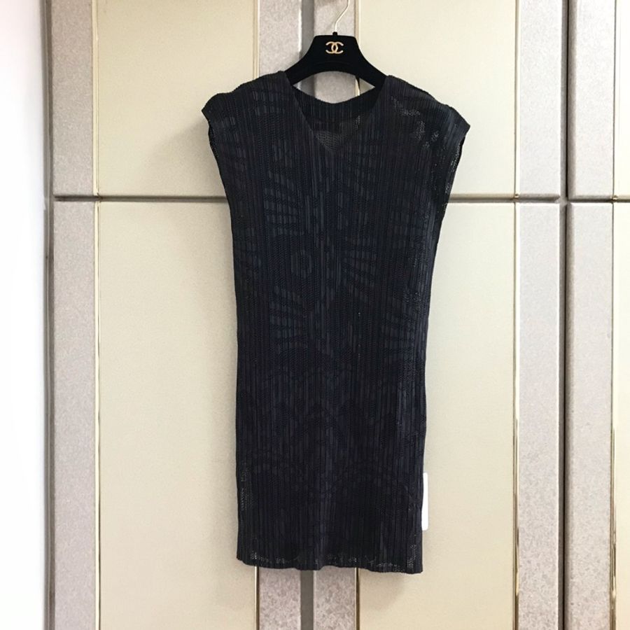 19)全新En-suey三宅風質感兩件兩件式黑色上衣 38號-0